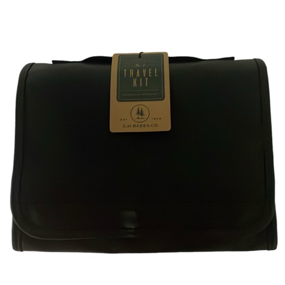 New G.H. Bass & Co. The Rugged And Ready Men’s  Hanging Toiletry No 2 Travel Kit - Picture 1 of 10